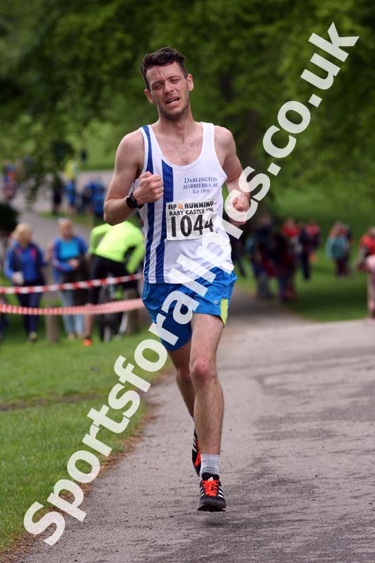 Raby Castle 10k, County Durham. Photo: David T. Hewitson/Sports for All Pics
